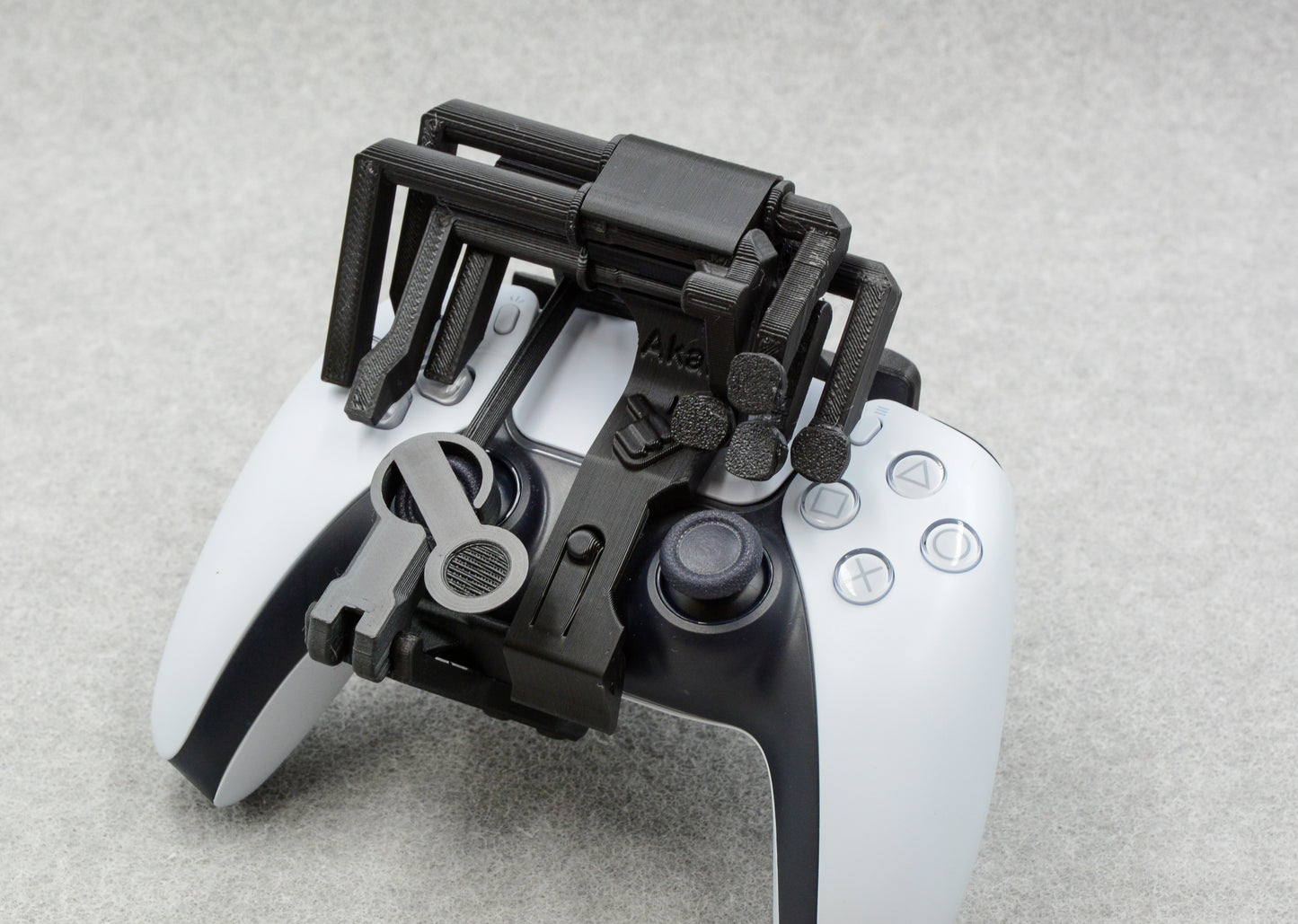 One-handed PS5 DualSense attachment