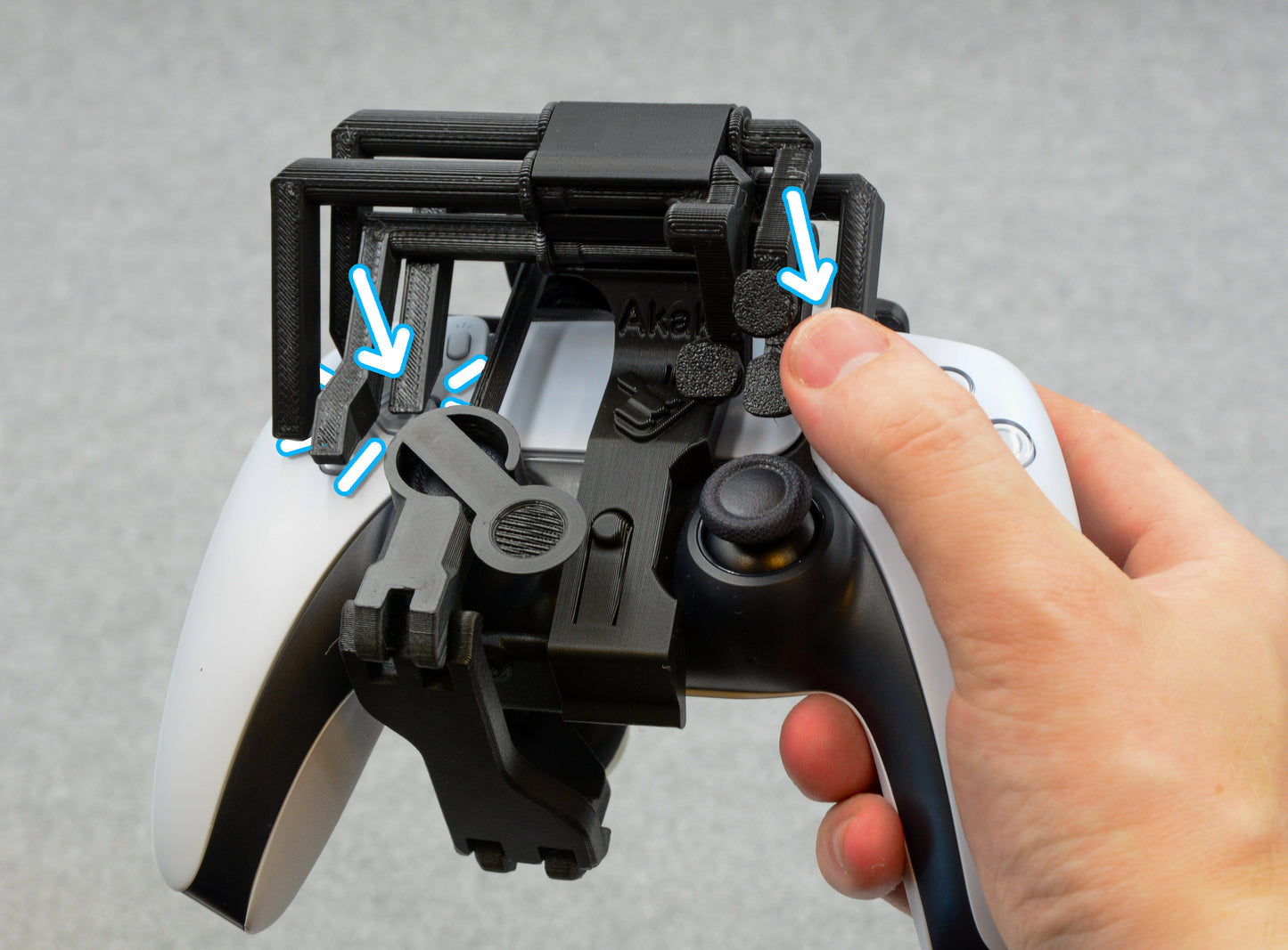 One-handed PS5 DualSense attachment